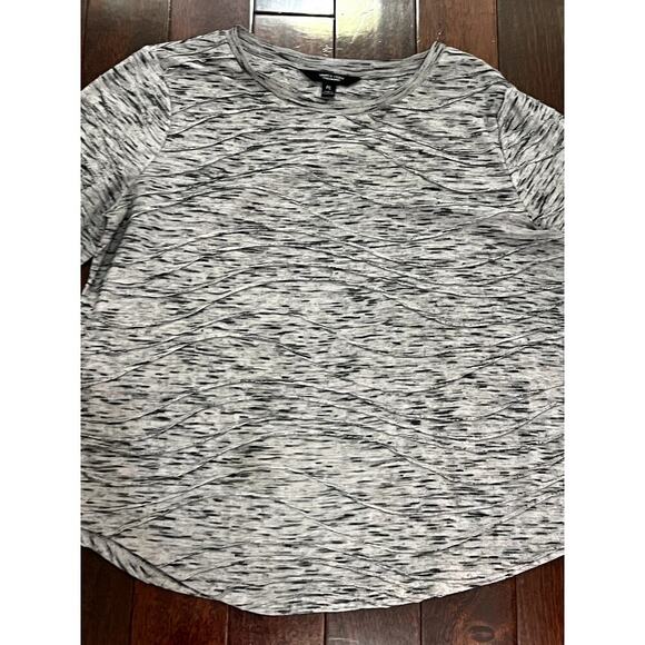 Simply Vera Gray Textured 3/4 sleeve top Petite Large - Picture 2 of 6